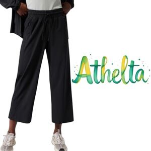 Athleta Avenue Wide Leg Crop Pant Black Size 0